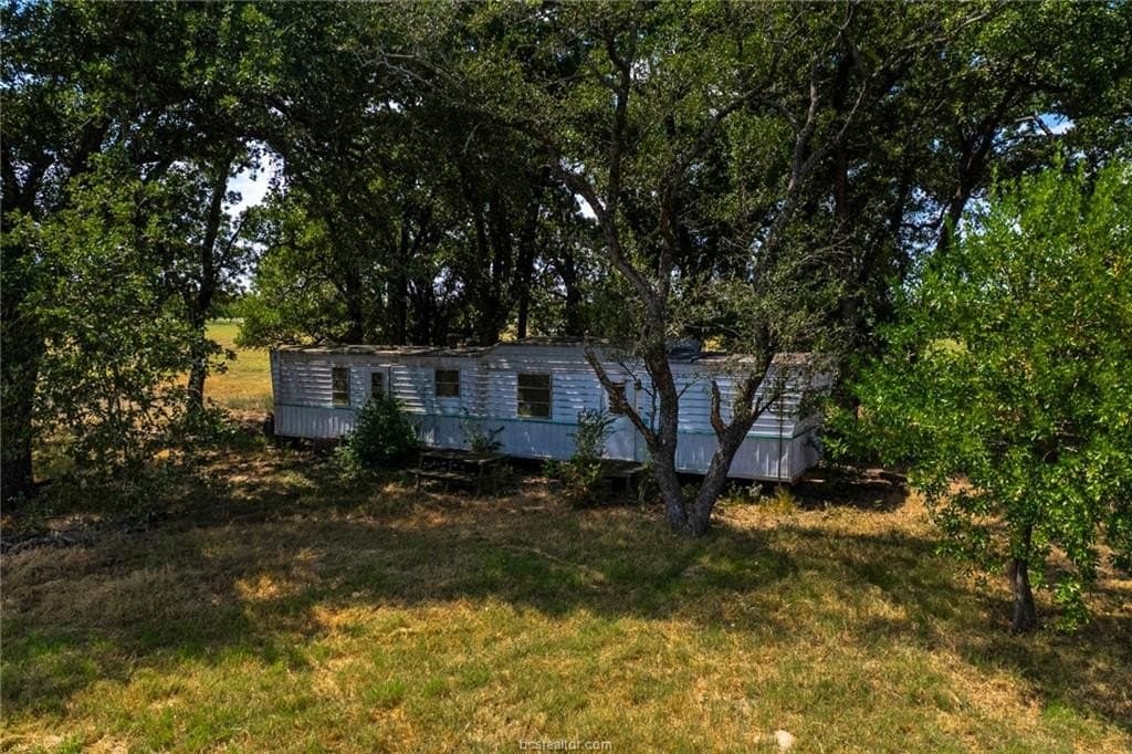 21.61 acres in Robertson County - photo 28