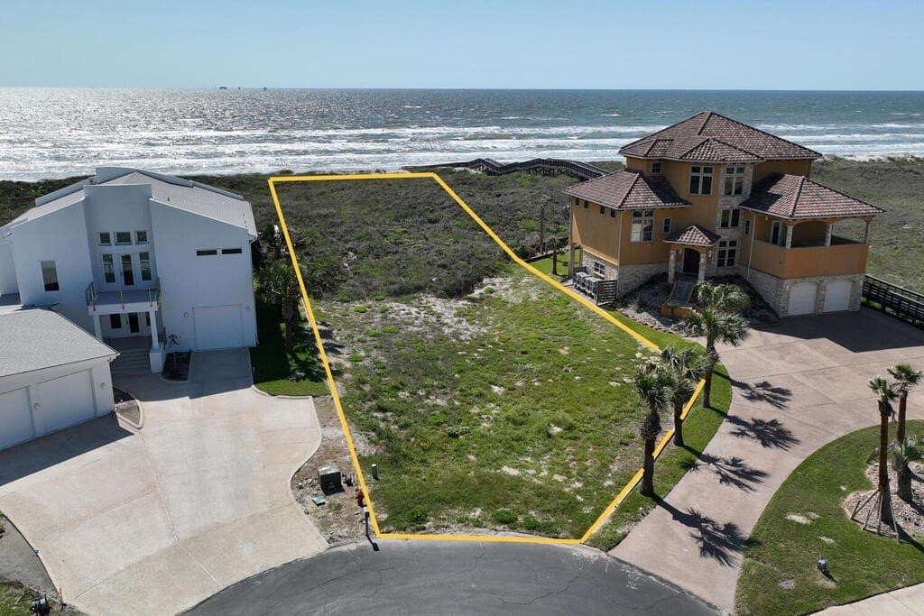 0.73 acres in Nueces County