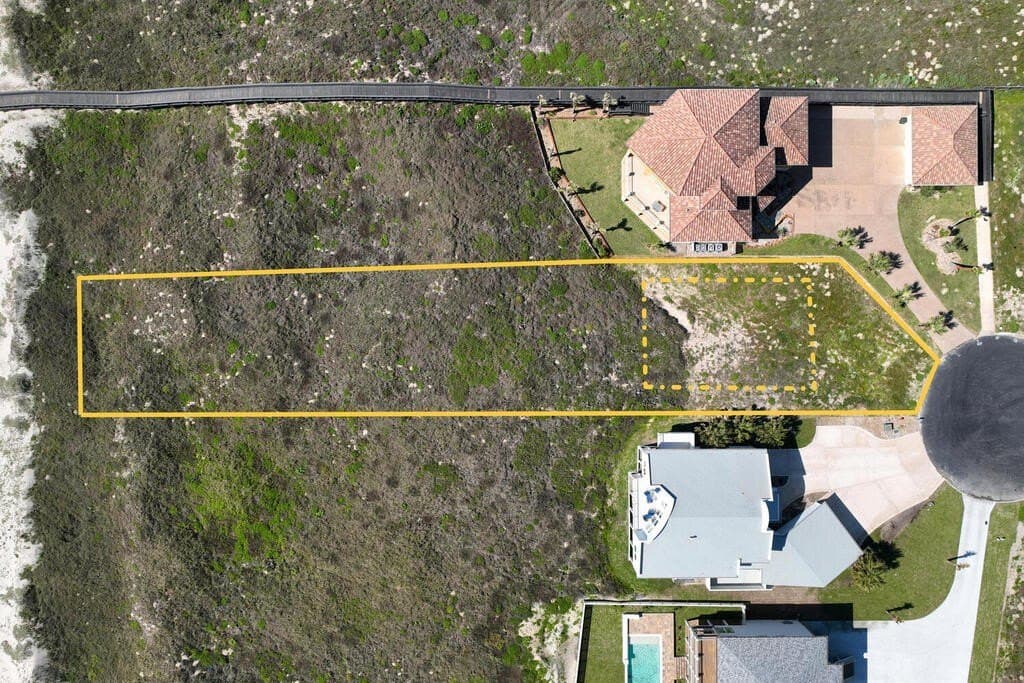 0.73 acres in Nueces County - photo 3