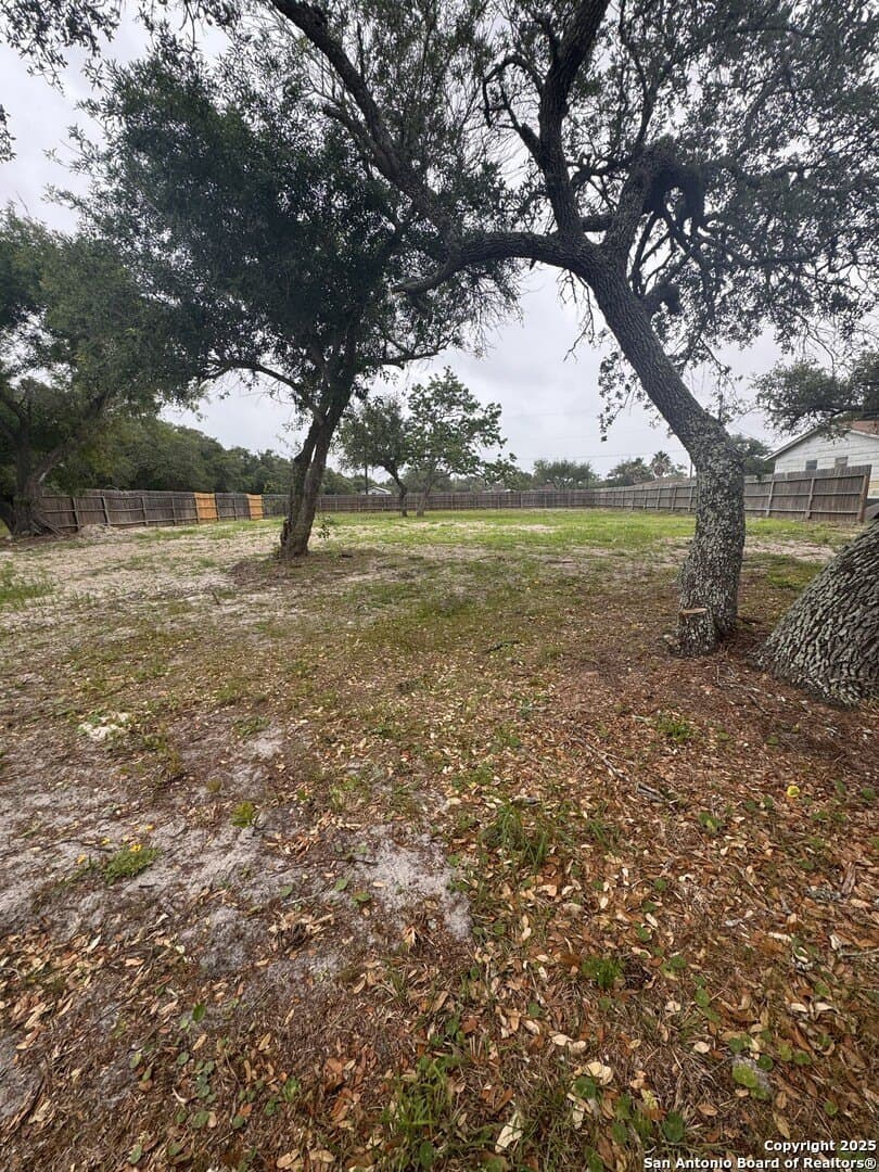 0.44 acres in San Patricio County - photo 4