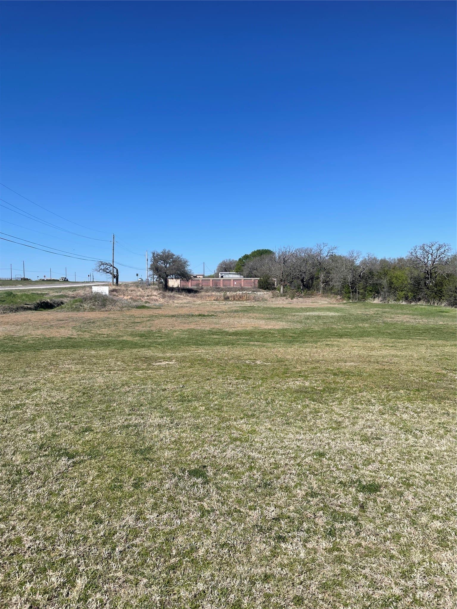 1.34 acres in Parker County gallery image 3