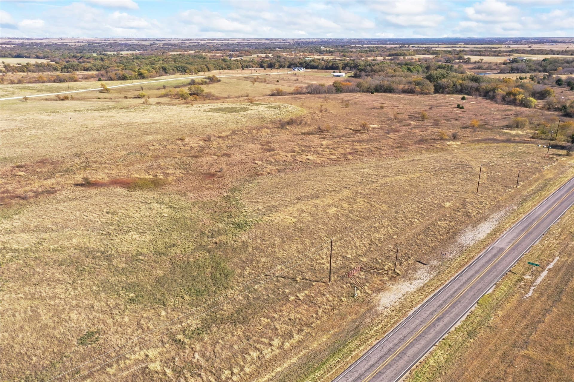 10.04 acres in Montague County - photo 10