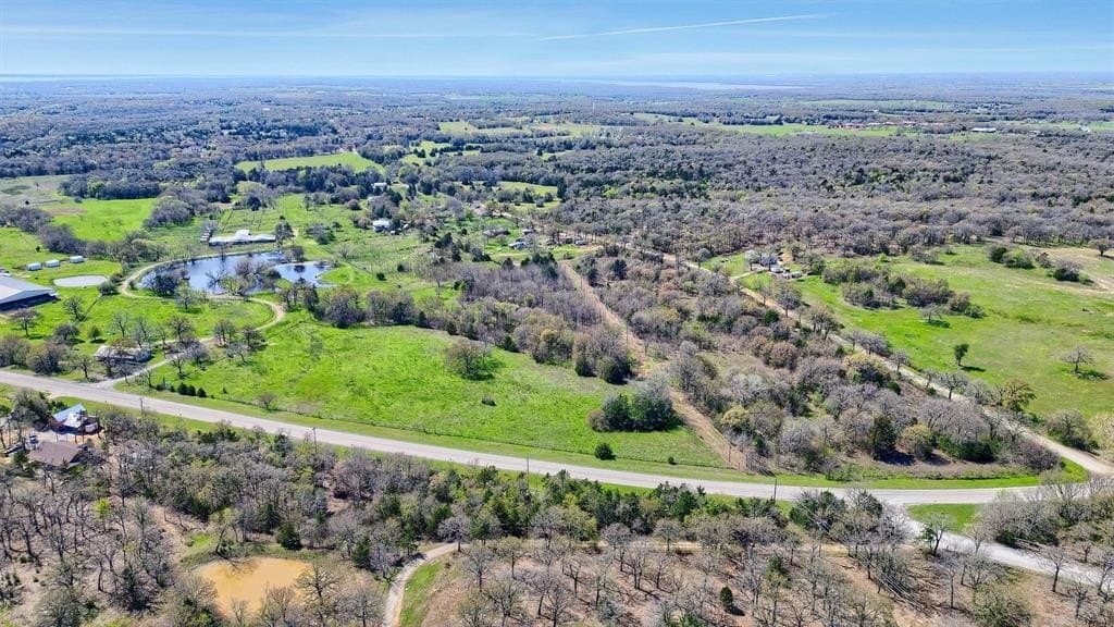 27 acres in Cooke County featured view