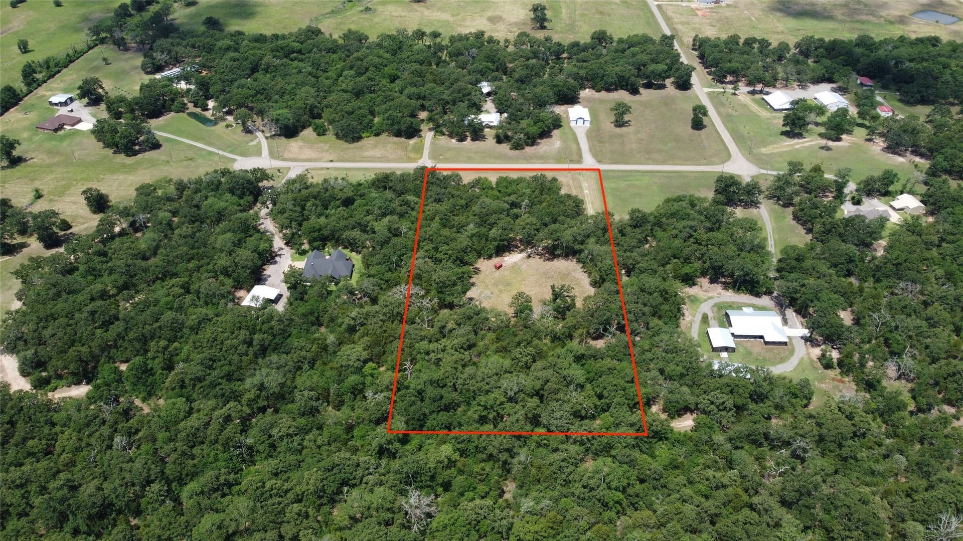5.01 acres in Henderson County gallery image 4