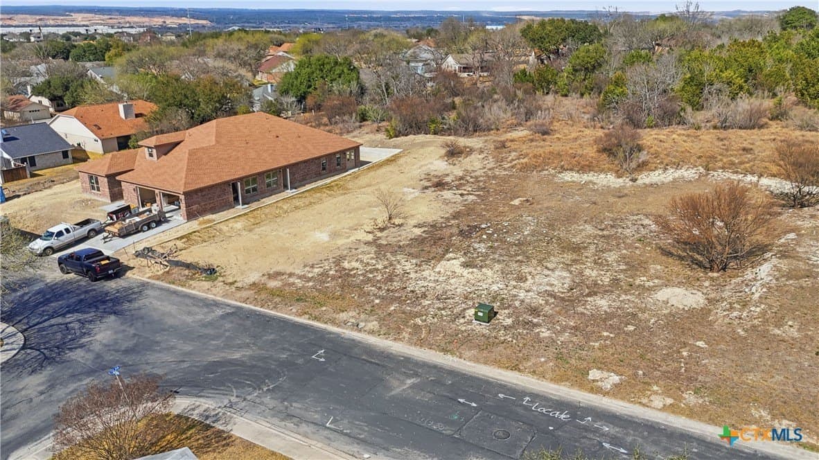0.23 acres in Guadalupe County - photo 12
