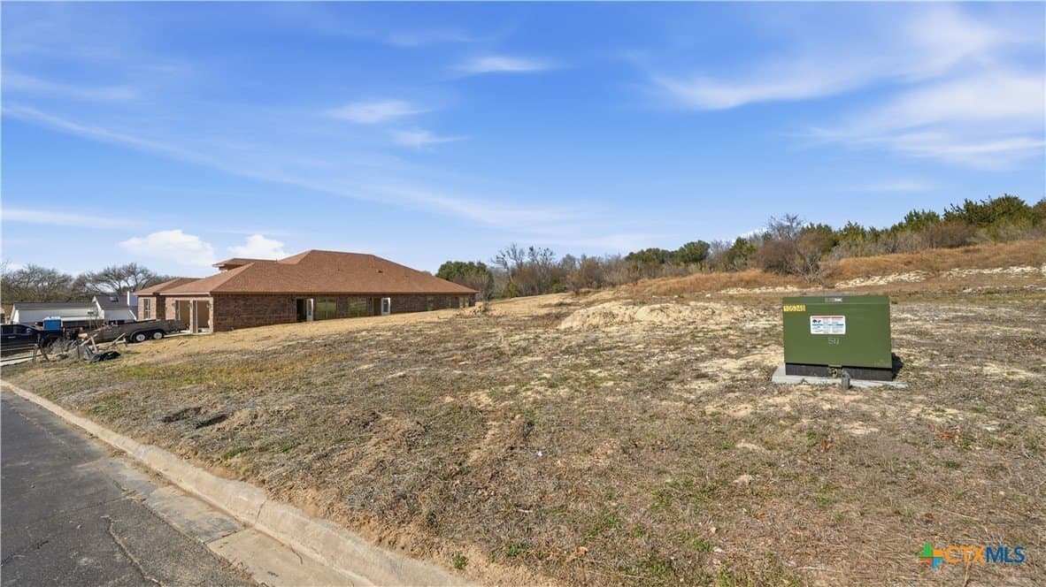 0.23 acres in Guadalupe County gallery image 4