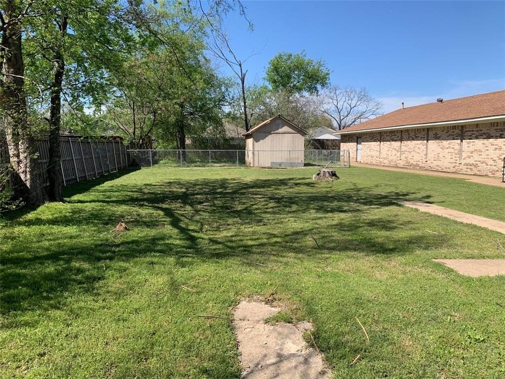 0.15 acres in Dallas County gallery image 3