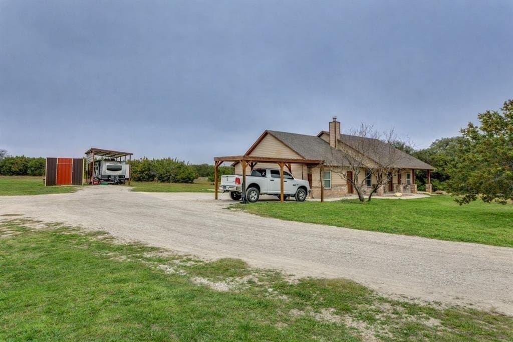 14.48 acres in Hill County gallery image 3