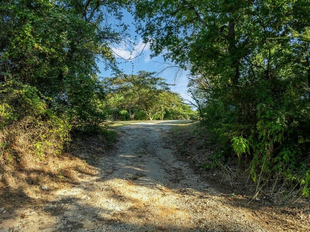 7.4 acres in Johnson County gallery image 2