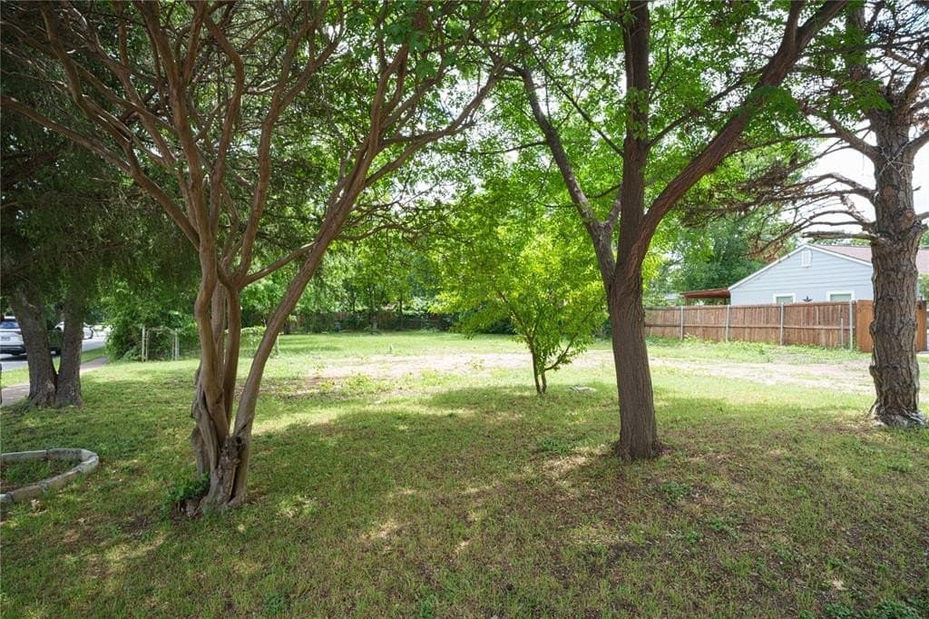 0.21 acres in Dallas County gallery image 3