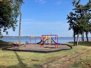 0.12 acres in Henderson County - photo 9