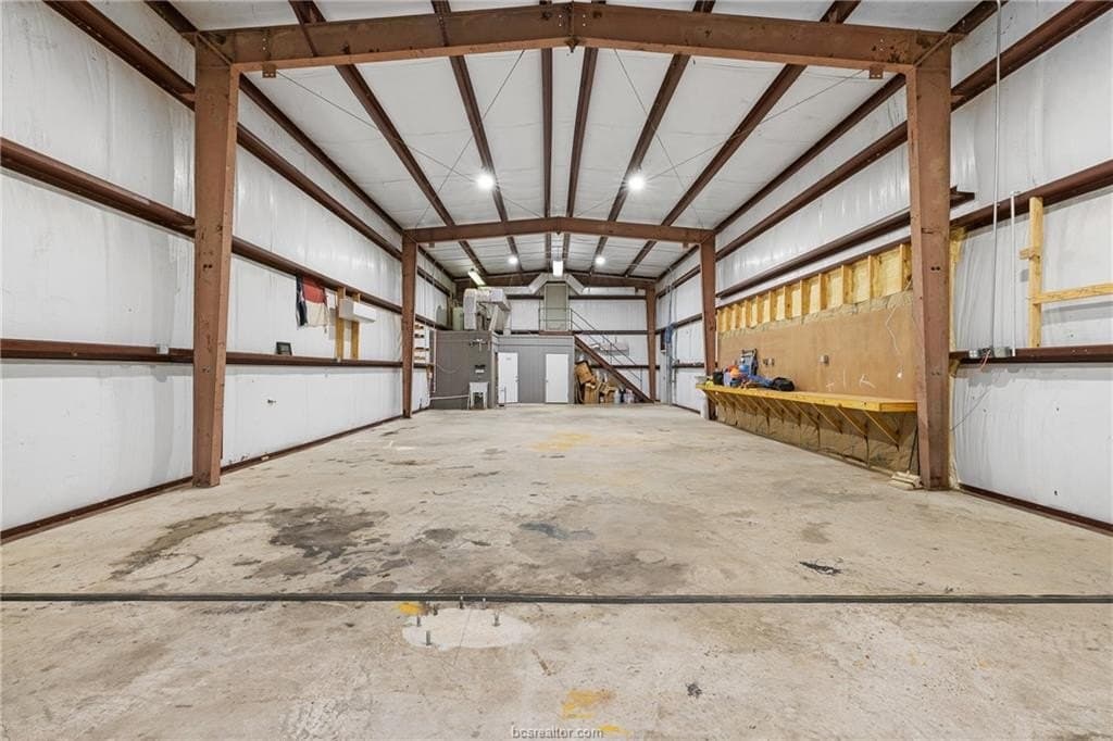 173 acres in Burleson County - photo 32