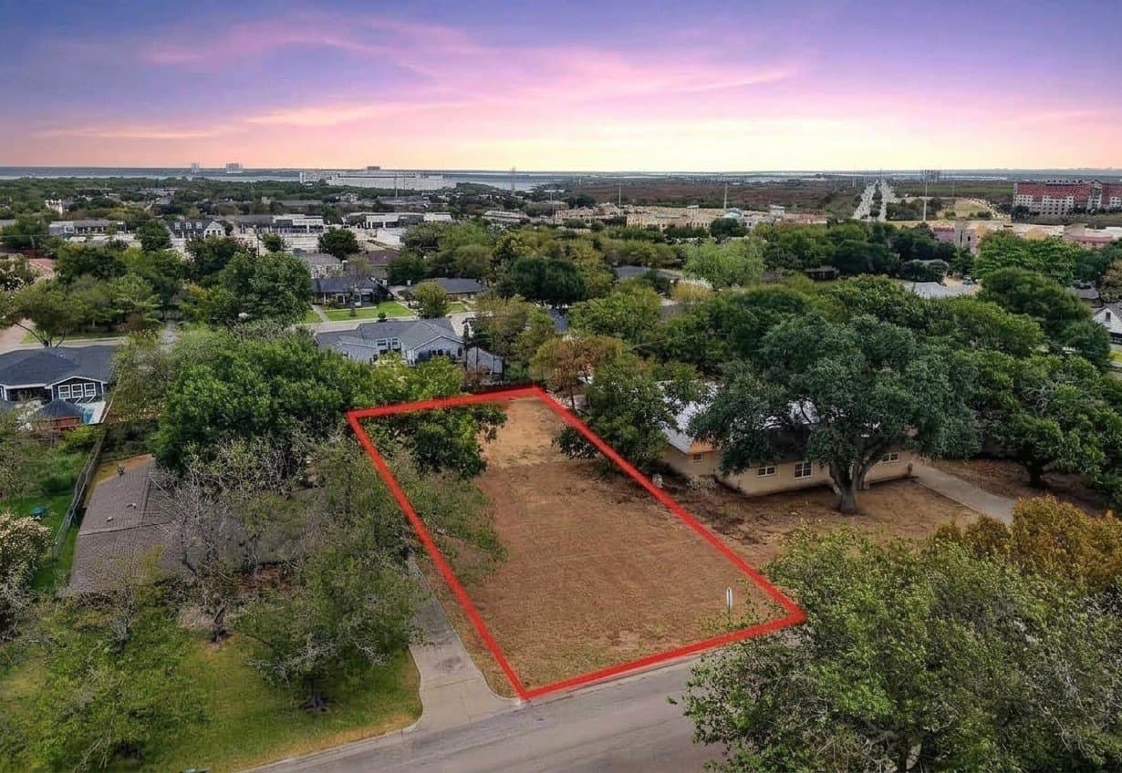0.33 acres in Tarrant County