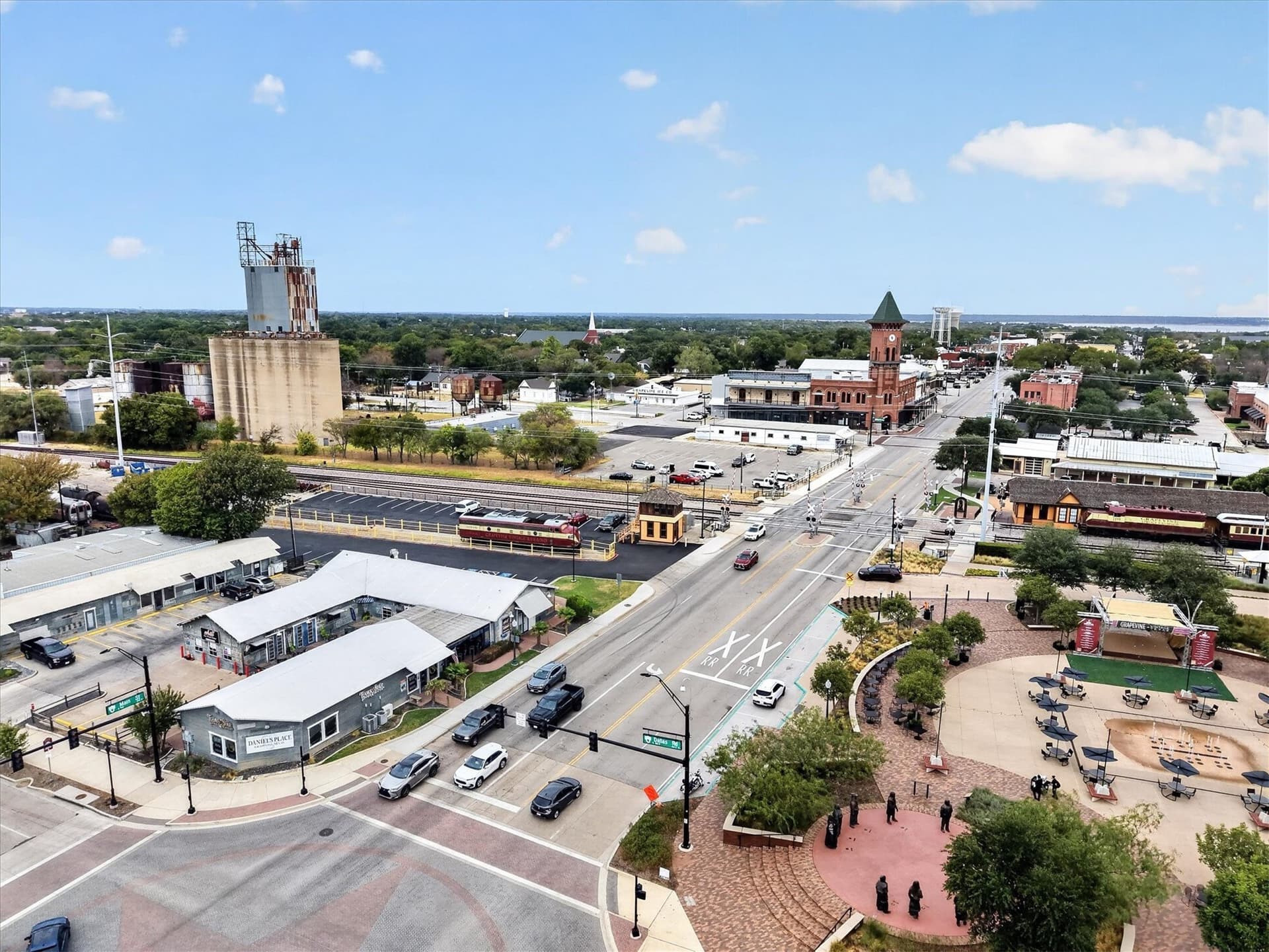 0.33 acres in Tarrant County - photo 19