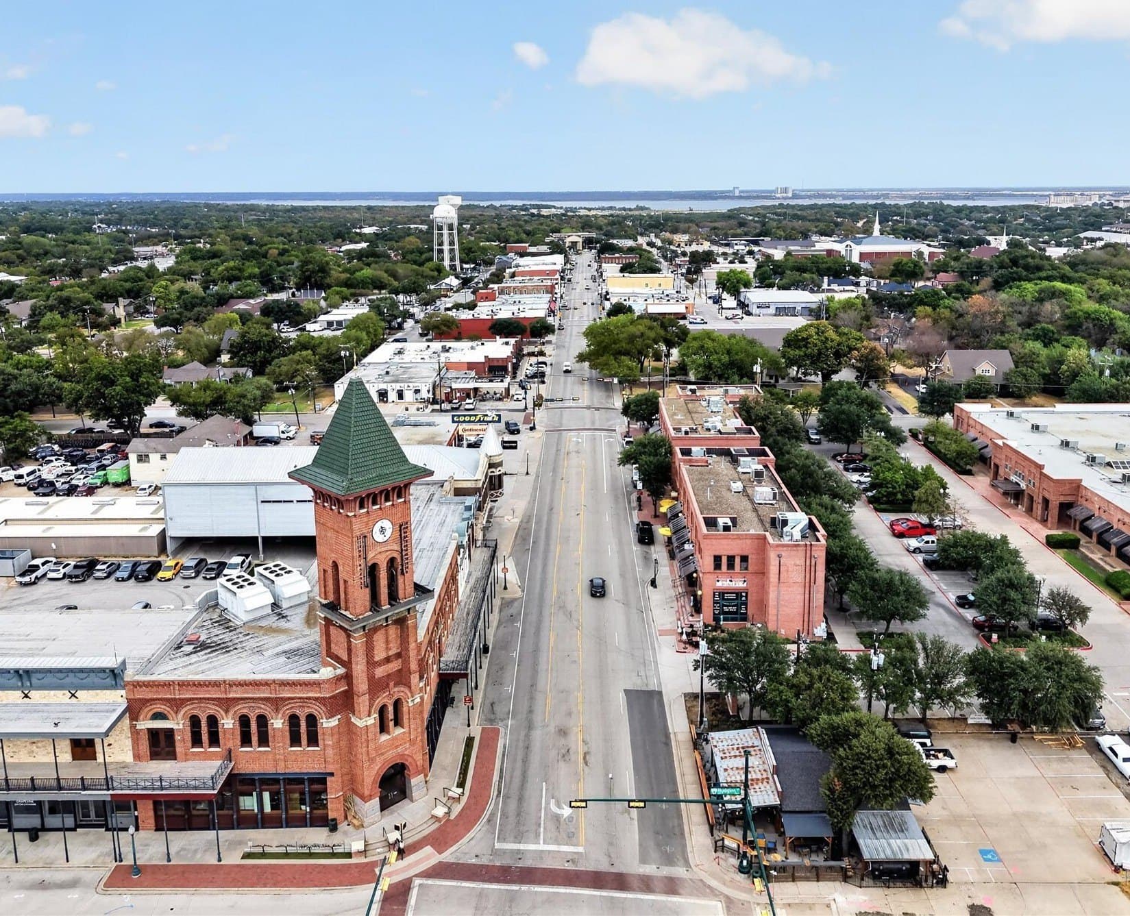 0.33 acres in Tarrant County - photo 18