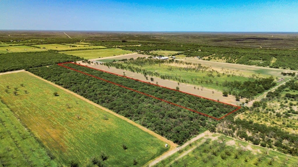 11.05 acres in Maverick County - photo 6