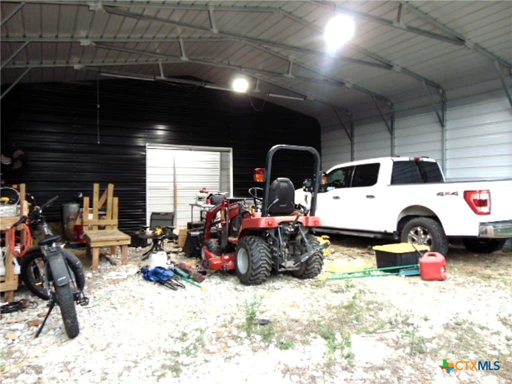 11.29 acres in Freestone County - photo 22
