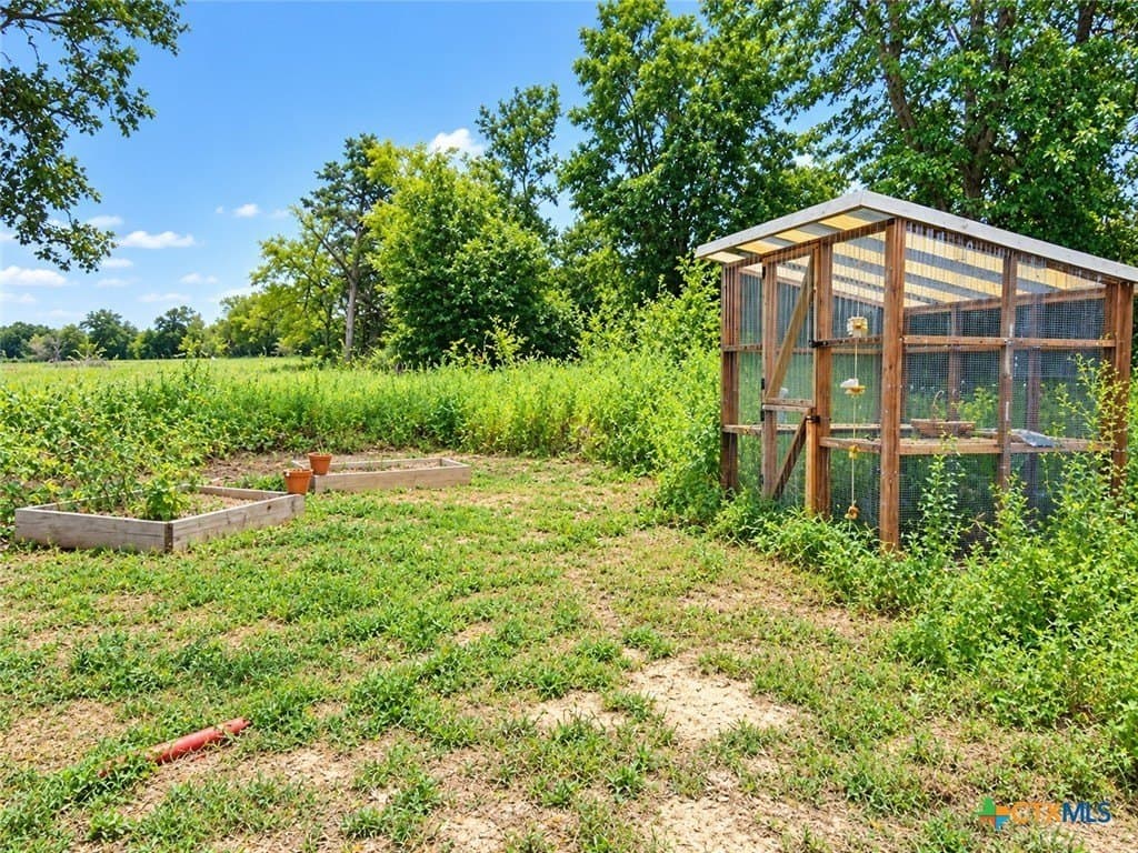 11.29 acres in Freestone County - photo 23
