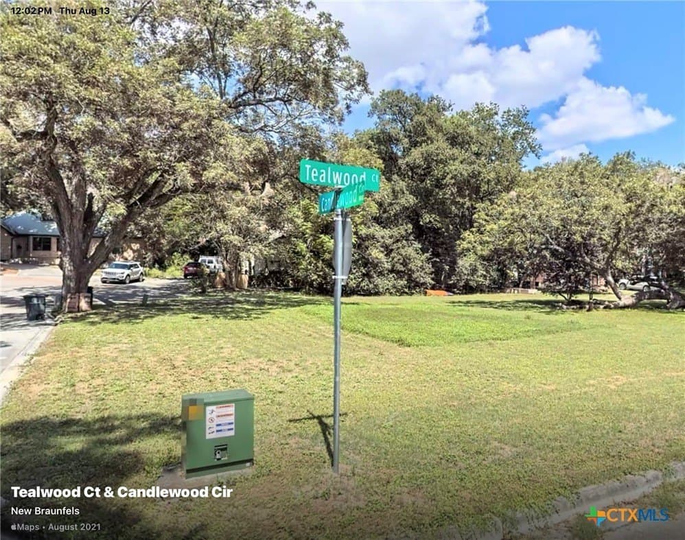0.23 acres in Comal County - photo 3