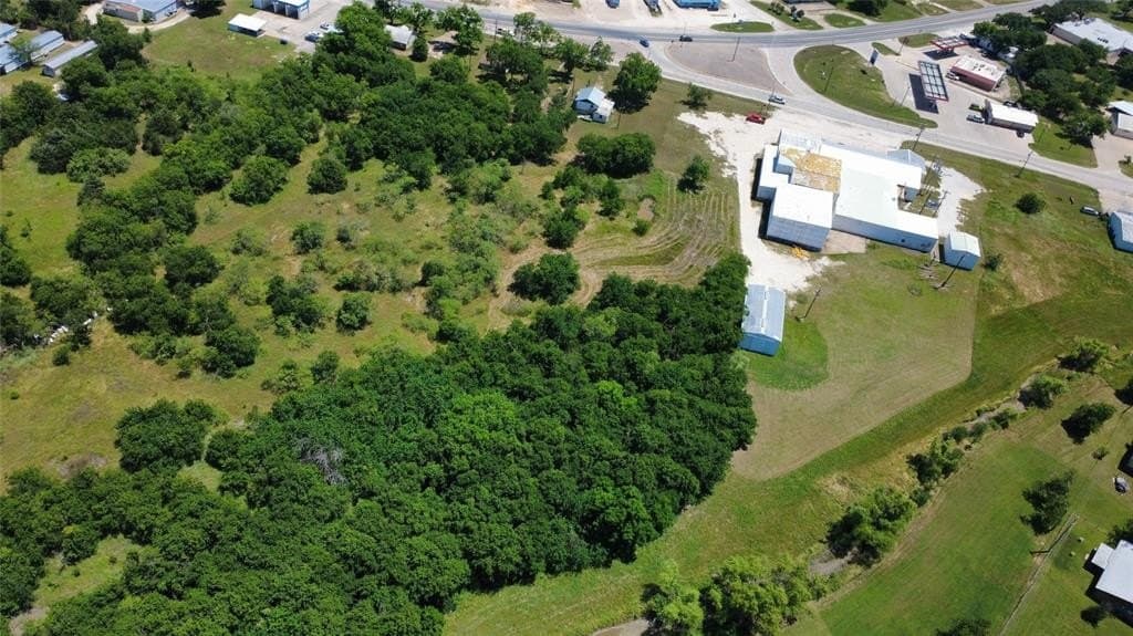 5.73 acres in Hill County gallery image 2