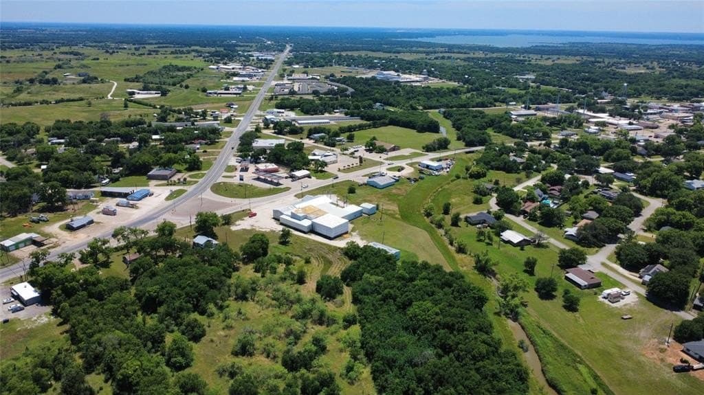 5.73 acres in Hill County gallery image 4