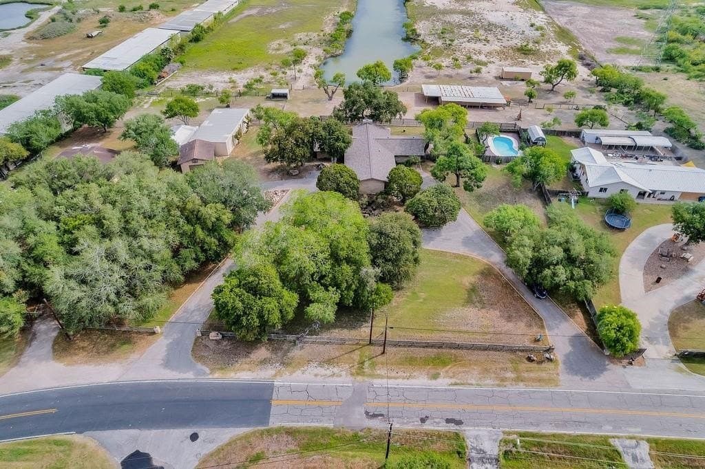18 acres in Nueces County - photo 34