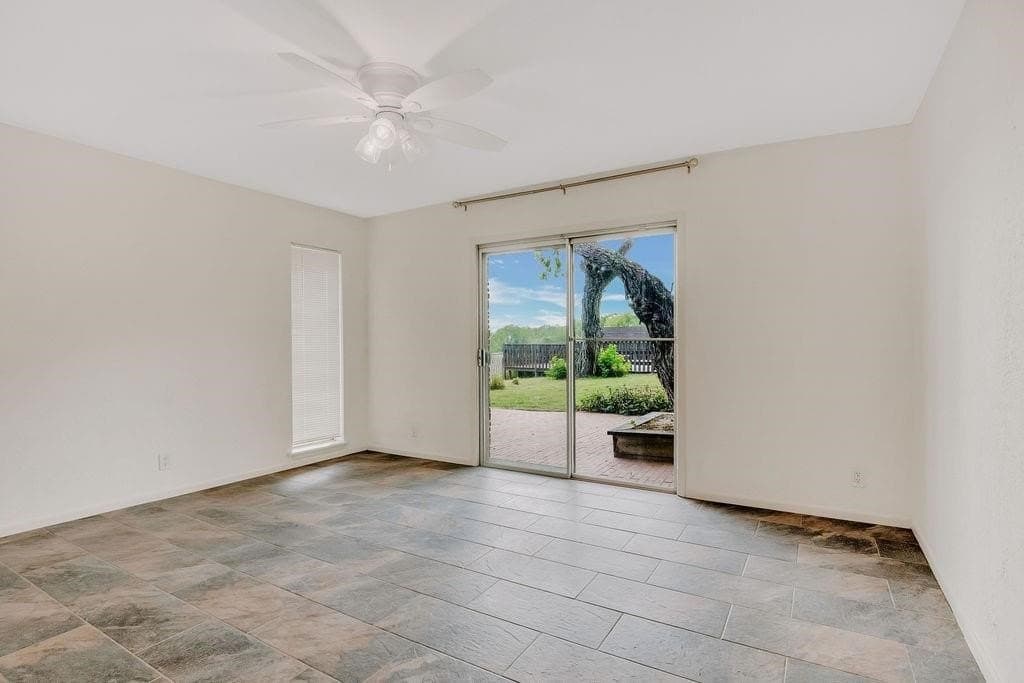18 acres in Nueces County - photo 13