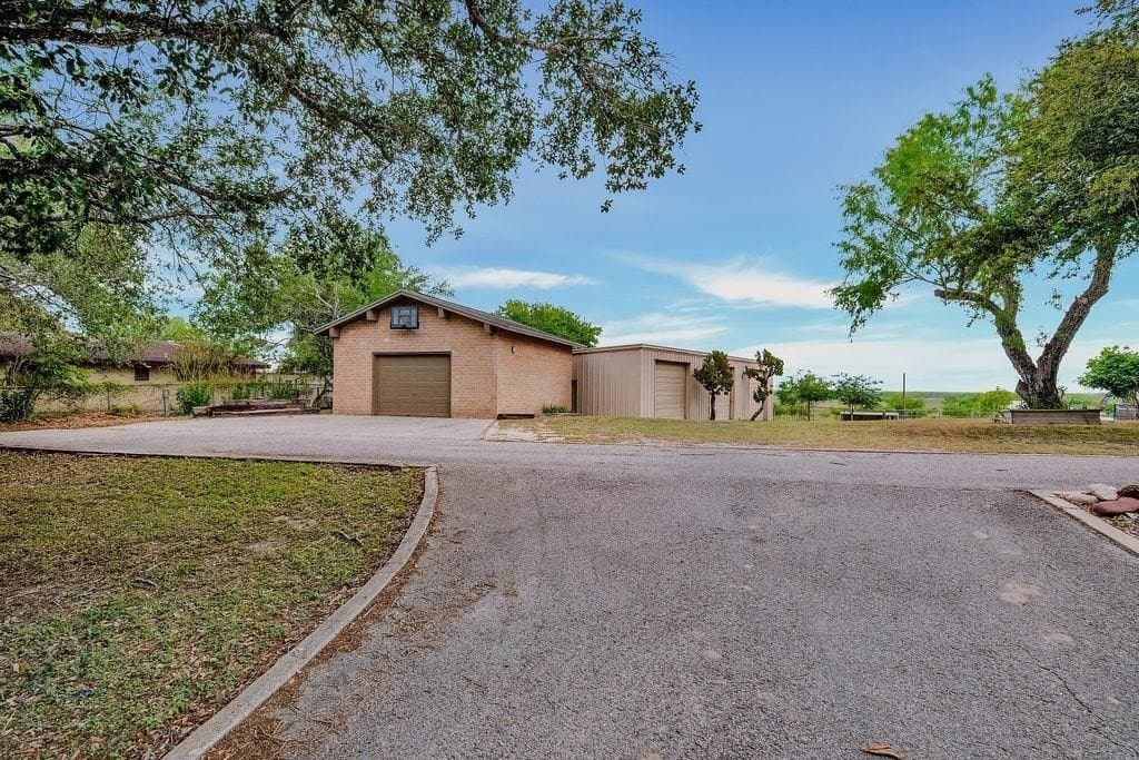 18 acres in Nueces County - photo 28