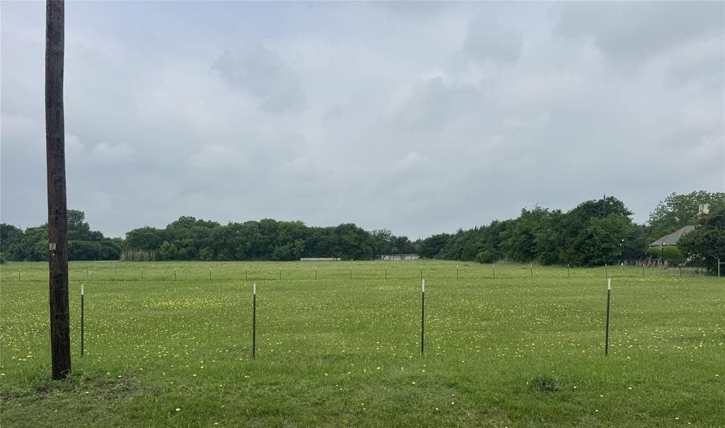 0.76 acres in Dallas County gallery image 3