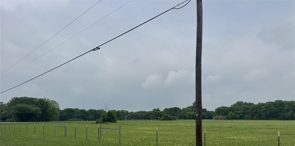 0.76 acres in Dallas County gallery image 4