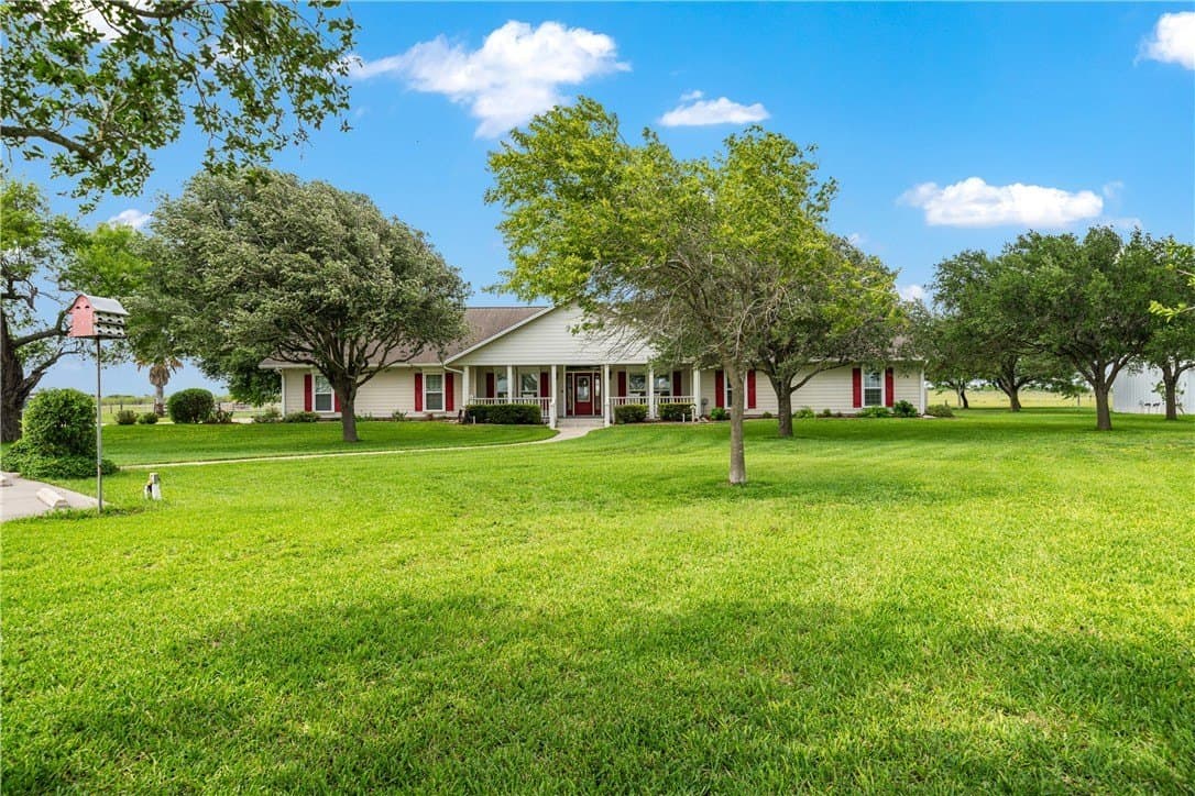 20 acres in Kleberg County gallery image 2