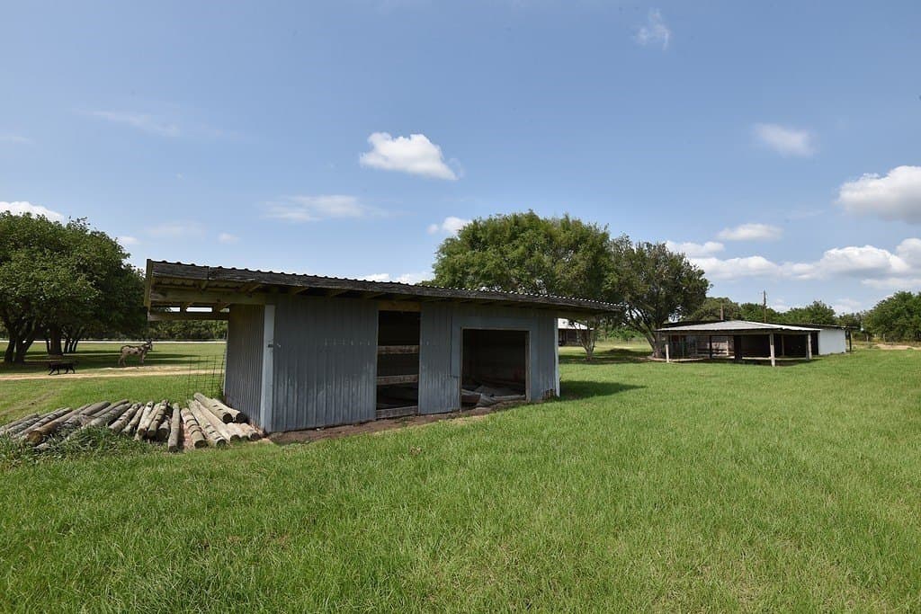 10.1 acres in Lavaca County - photo 7