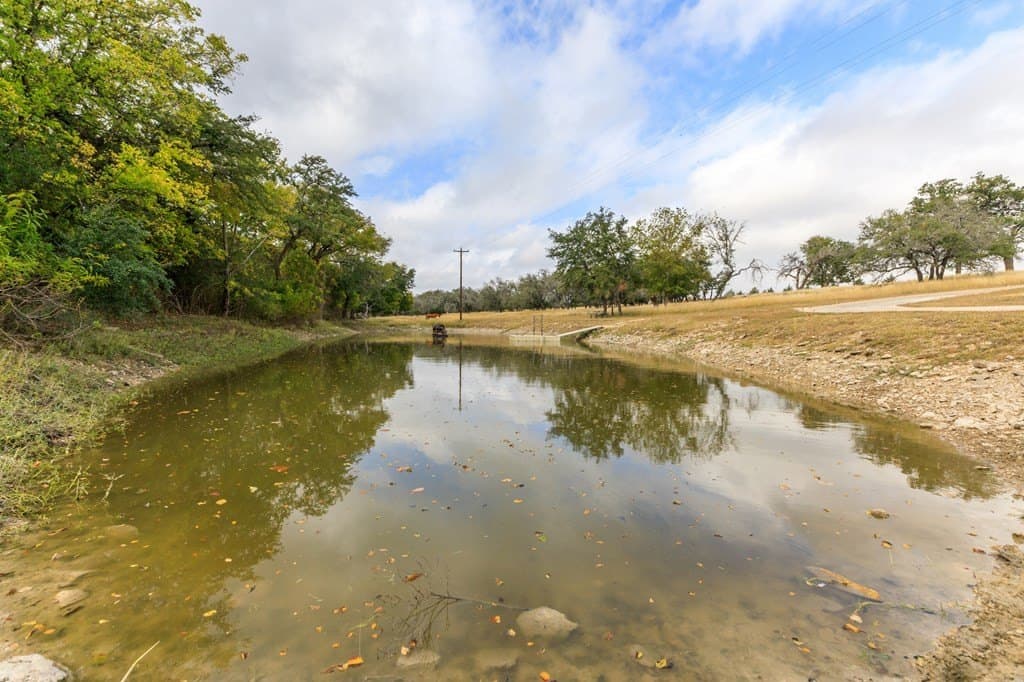 39.04 acres in Gillespie County - photo 85