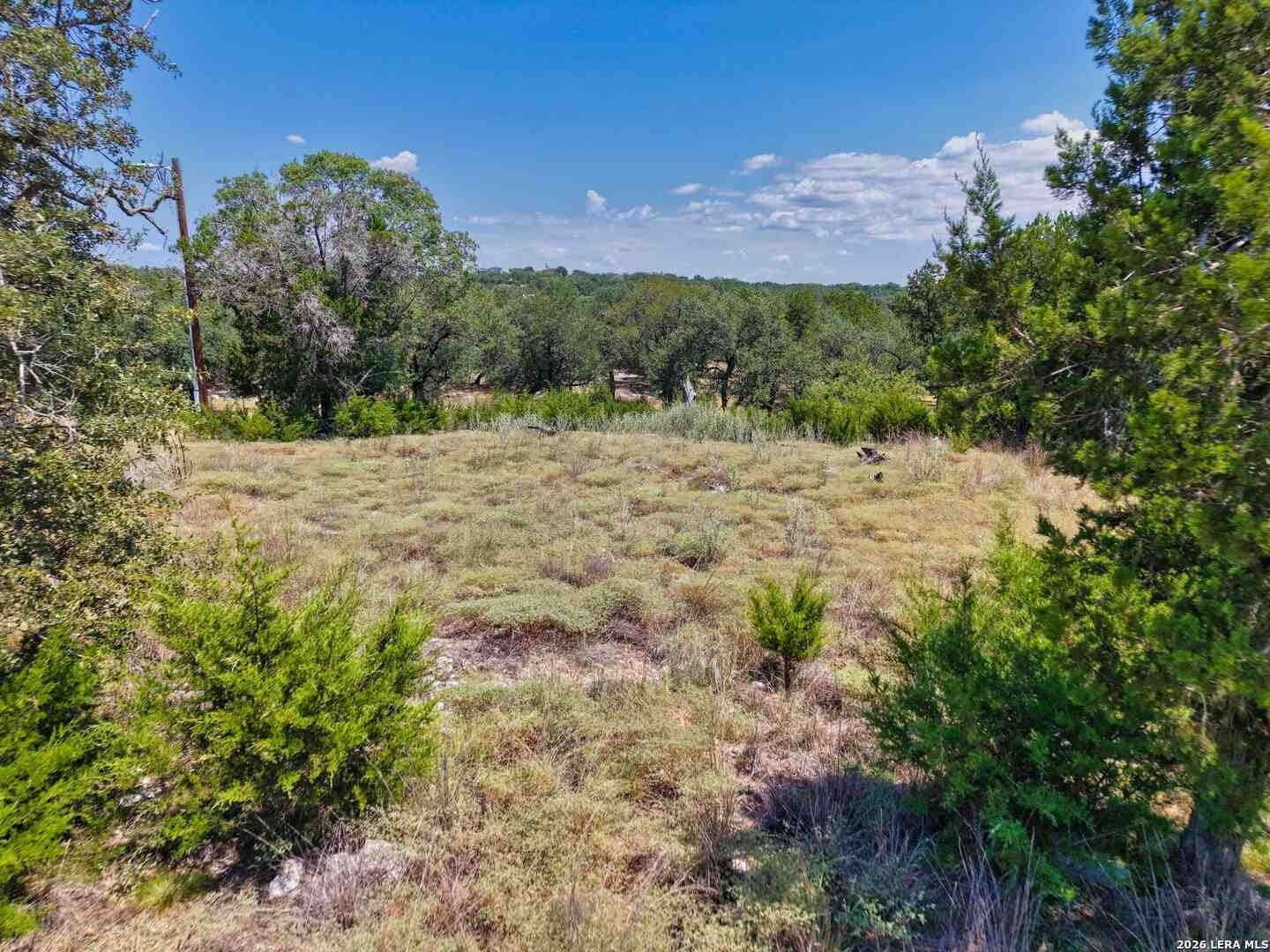0.5 acres in Comal County - photo 6