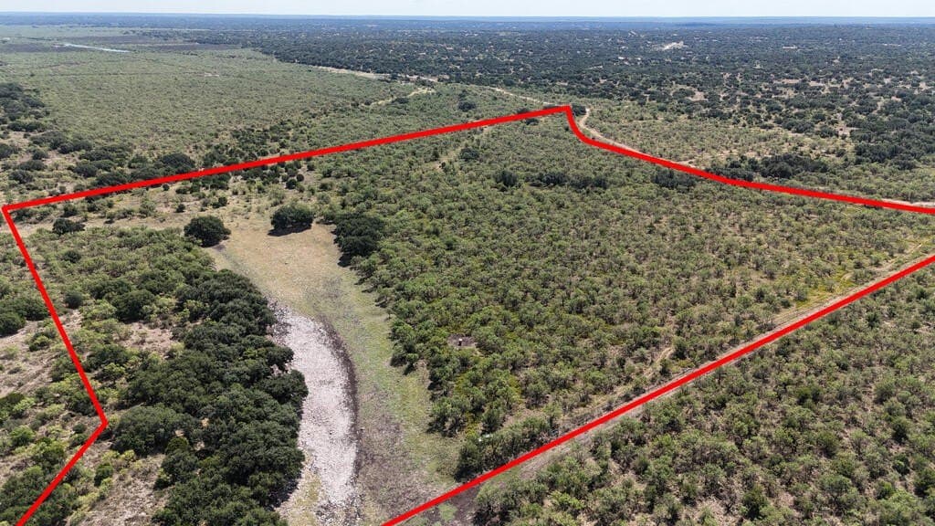 52.03 acres in Schleicher County - photo 4