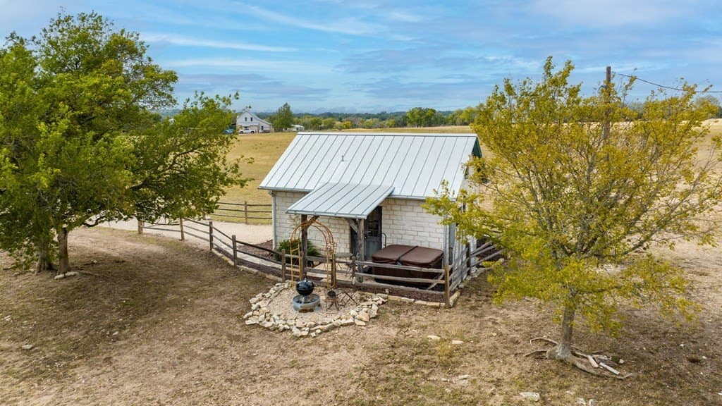 39.04 acres in Gillespie County gallery image 4