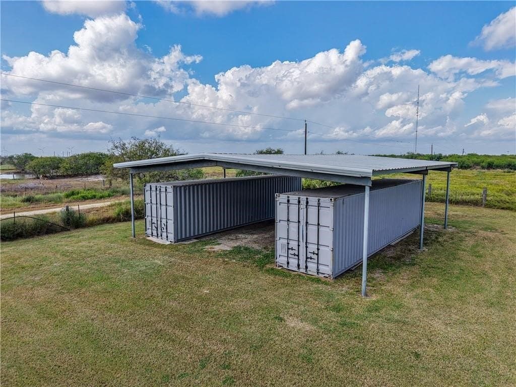 100,000 acres in San Patricio County - photo 38