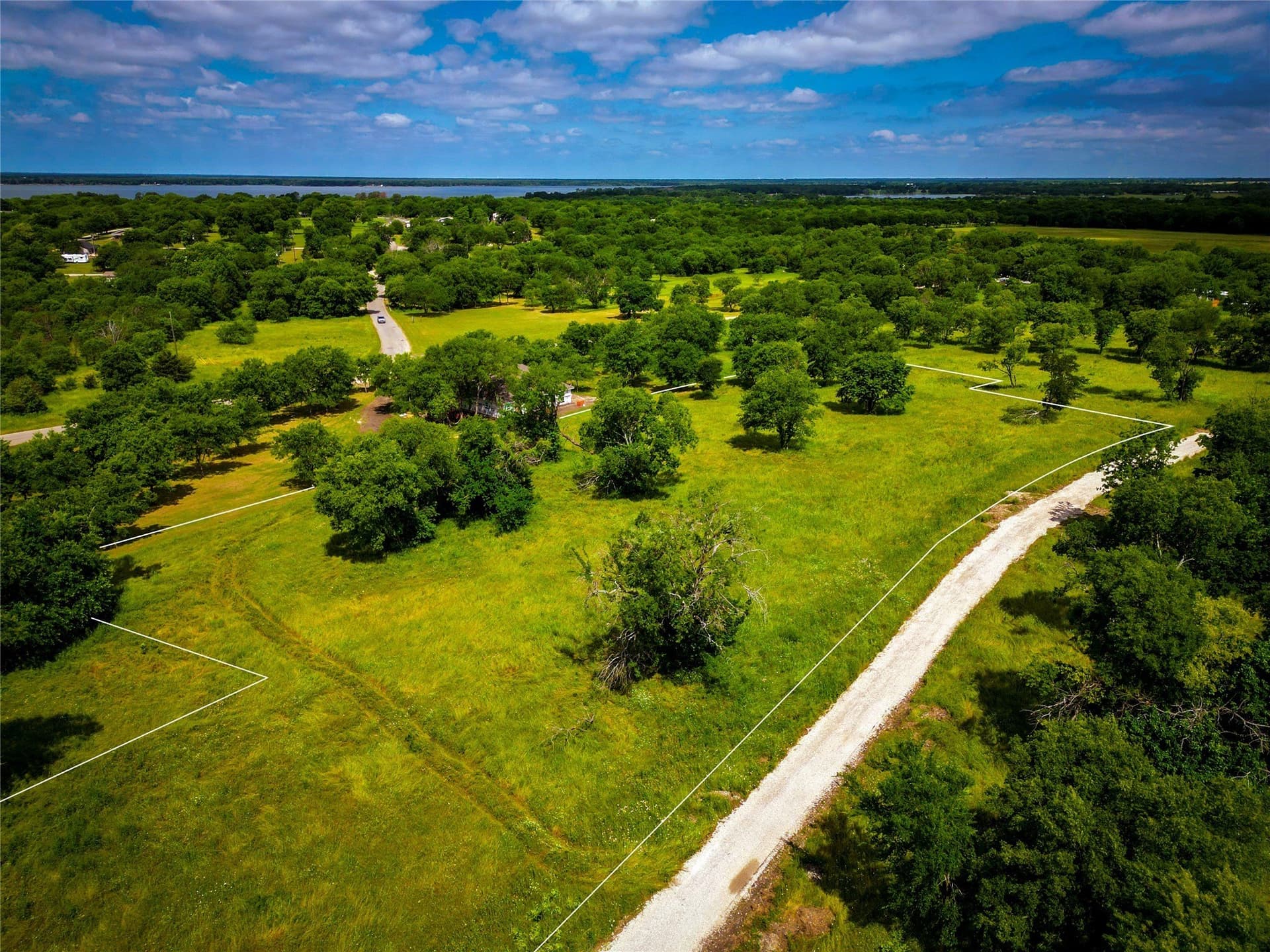 0.88 acres in Hunt County - photo 6