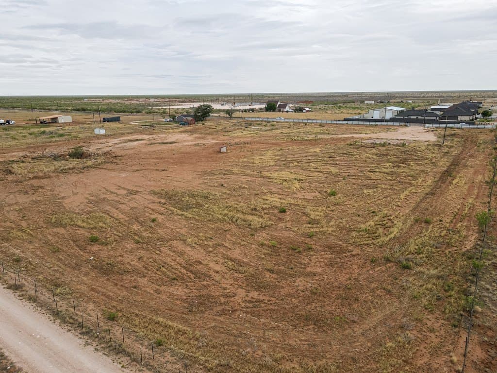 7 acres in Andrews County featured view