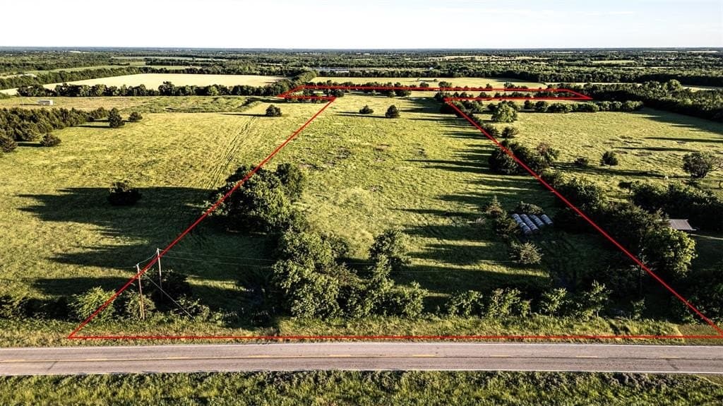 22.76 acres in Hunt County