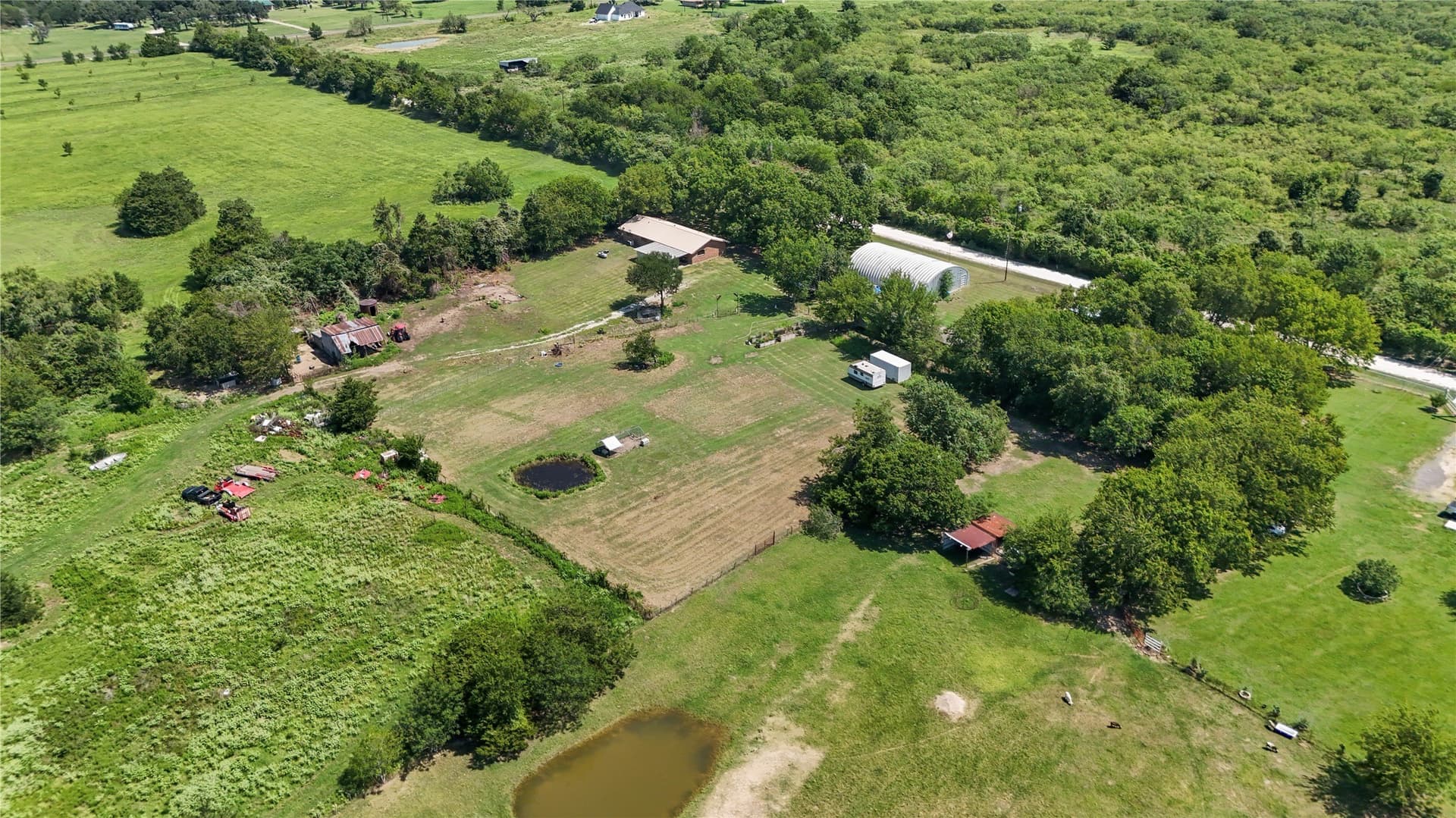 28.8 acres in Navarro County gallery image 2