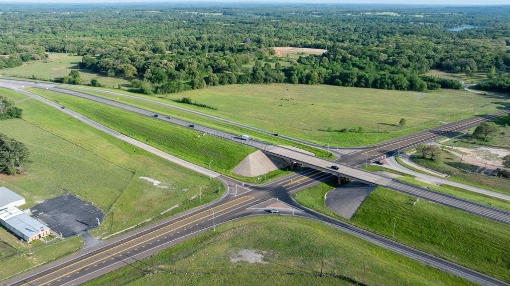 257 acres in Henderson County gallery image 3