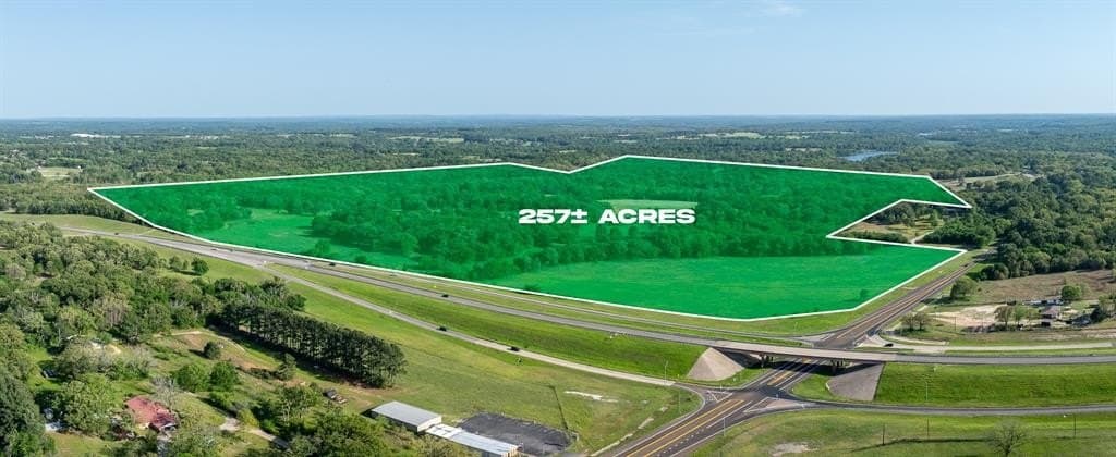 257 acres in Henderson County