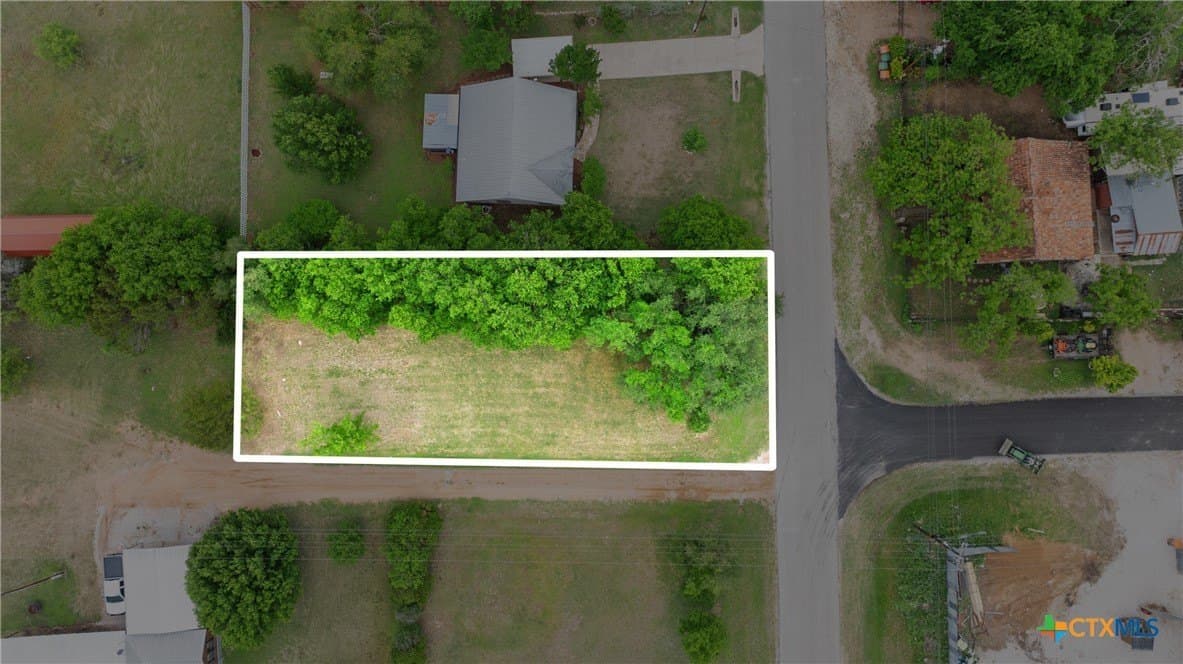 0.21 acres in Blanco County - photo 7