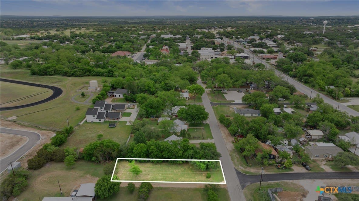 0.21 acres in Blanco County - photo 6