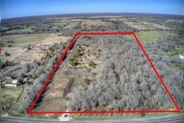 30.01 acres in Hunt County