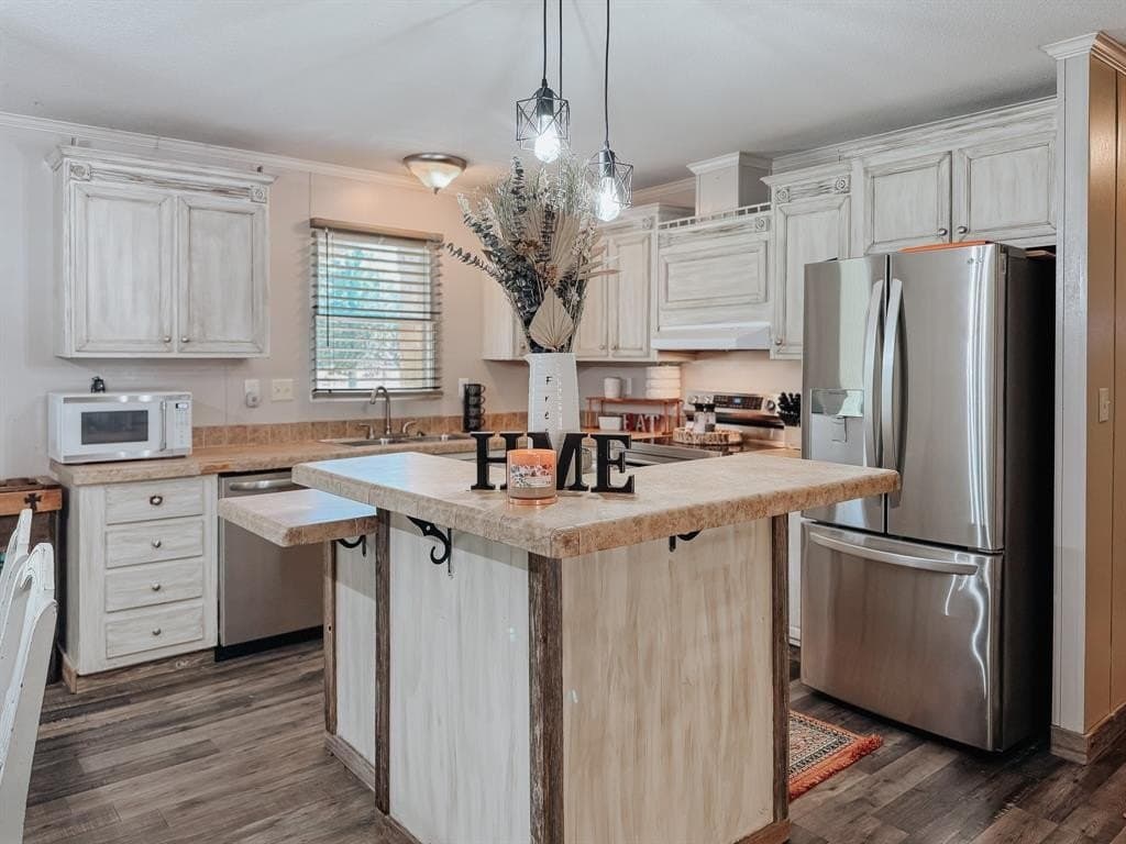 10.58 acres in Freestone County gallery image 3