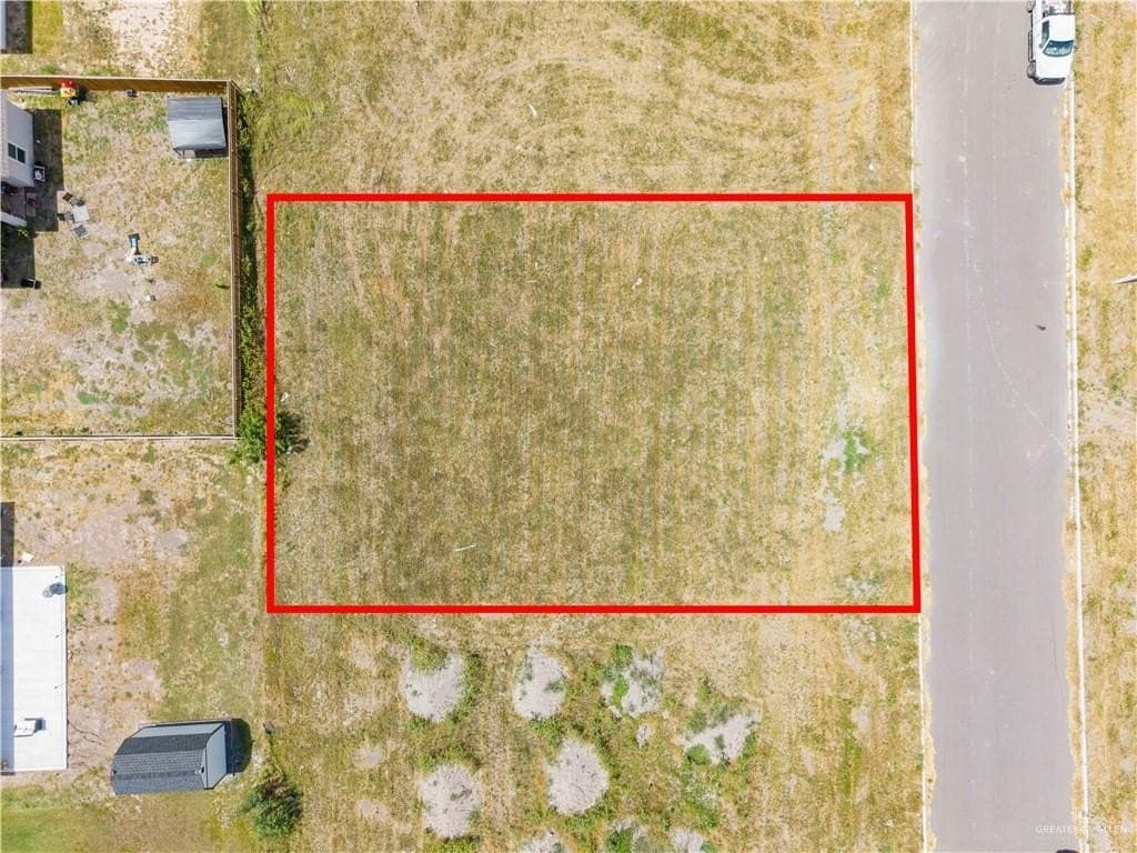 0.18 acres in Hidalgo County gallery image 2