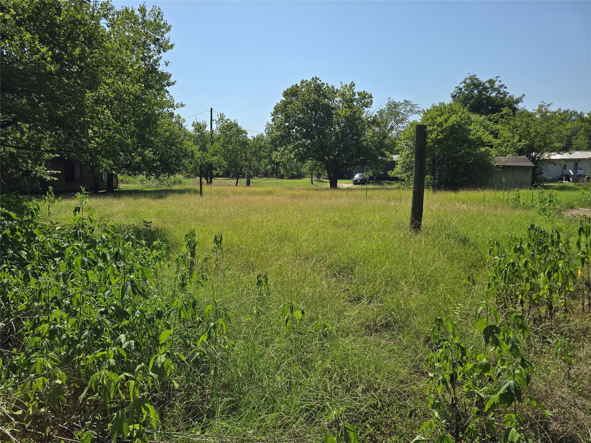 0.24 acres in Hill County - photo 8