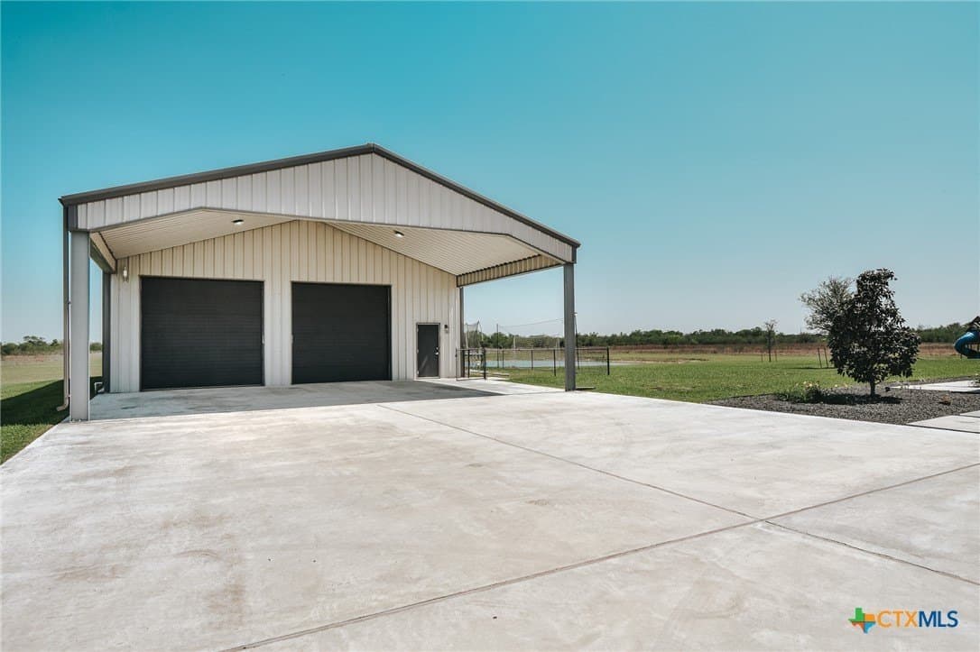 50.96 acres in Victoria County - photo 42